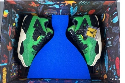 Hyperoad 4 SPECAIL BOX) Jordan  Retro （WITH Manila 0803